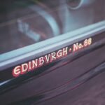 NOWI Edinburgh 4-Rollen Trolley 75cm Koffer, ein robuster Reisekoffer mit vier Rollen und ausziehbarem Griff, als praktisches Reise-Gadget.