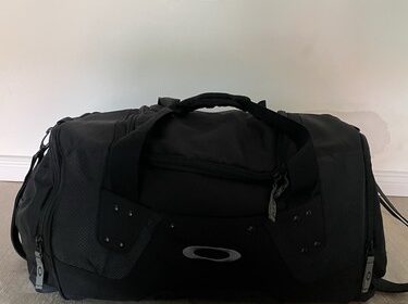 Oakley Weekender Sporttasche Reisetasche