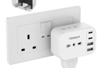 Reiseadapter UK Stecker mit 2 USB